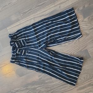 Wide legs pants